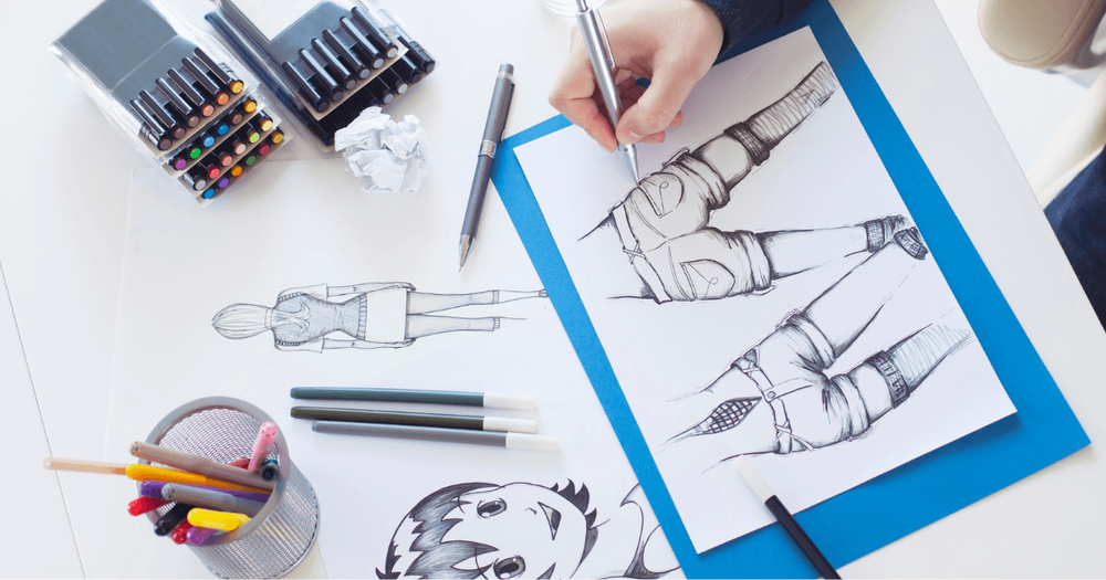 En hand som tecknar manga