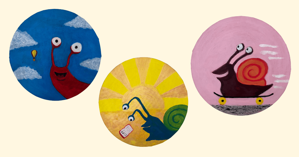 Tre målningar som föreställer sniglar.