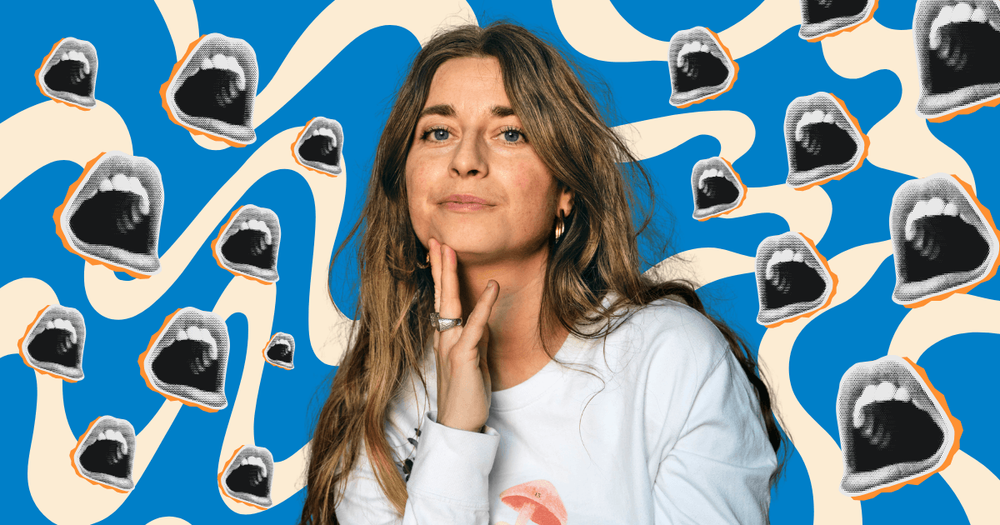 Siri Barje mot mönstrad bakgrund