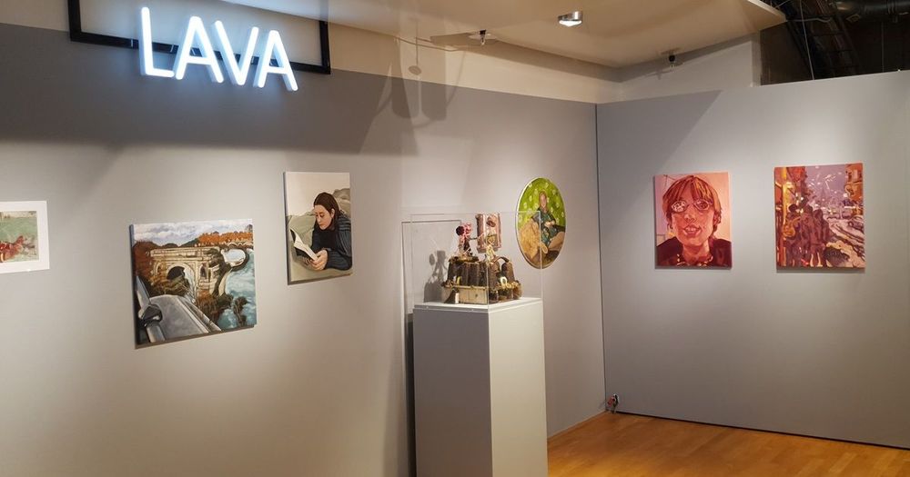 Bild på Lavas galleri under Sommarsalongen 2025